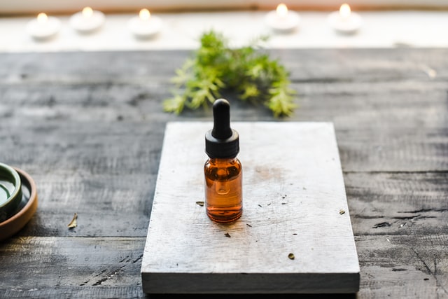 3 Ways to Use Essential Oils at Home