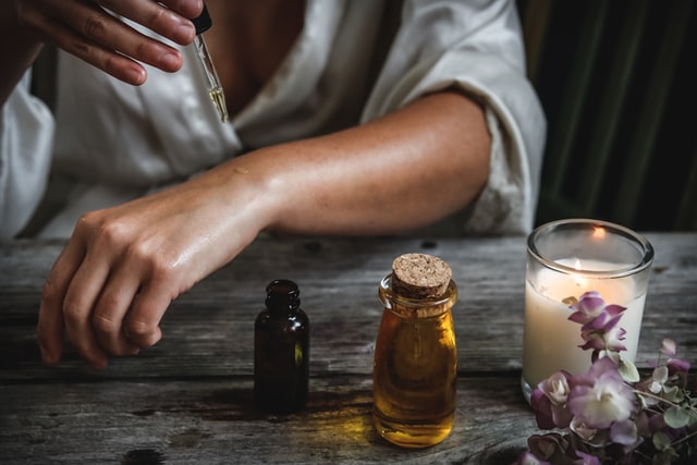 5 Ways to Include Candles in Your Self-Care Routine